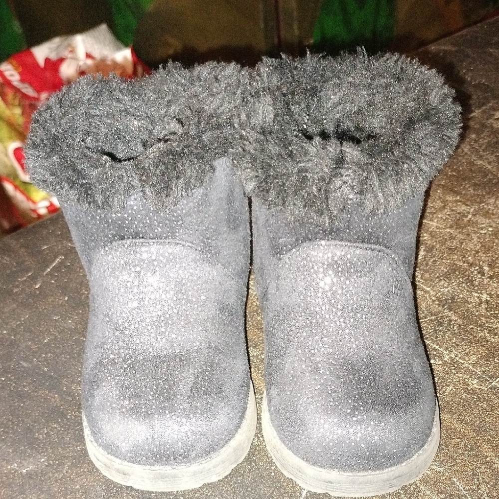 Cat & Jack Fuzzy Black Kids Boots